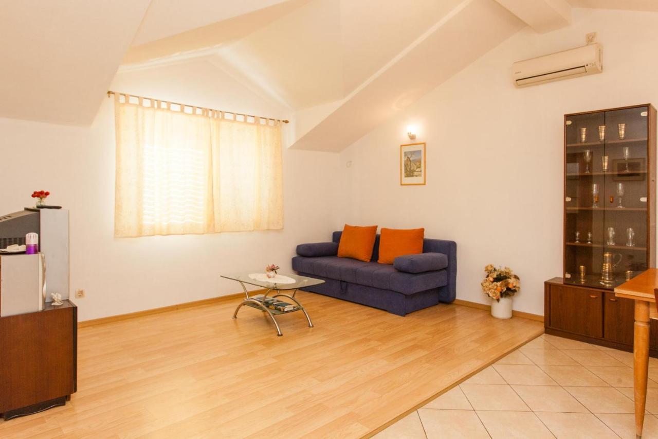 Holiday Home Beata Trogir Extérieur photo