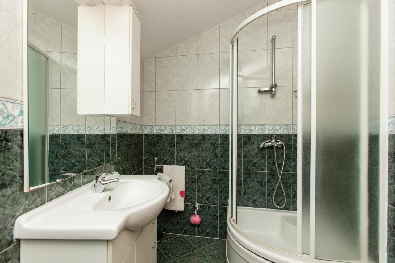 Holiday Home Beata Trogir Extérieur photo